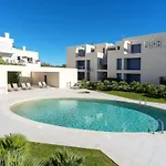 Host Wise - Luxurious & Premium Flat - Pool & Gym Tavira