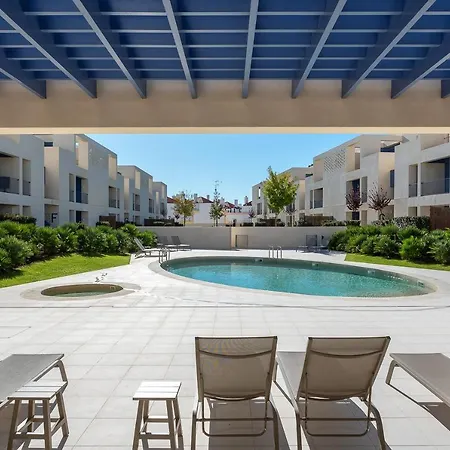 Apartment Luxurious & Premium Flat - Pool & Gym *