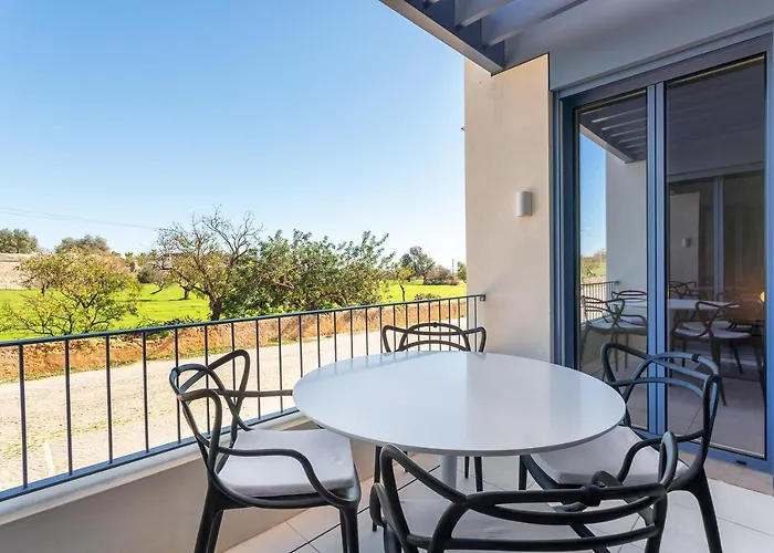 Host Wise - Luxurious & Premium Flat - Pool & Gym * Tavira