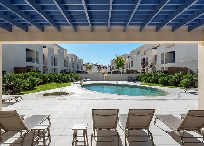 Daire Host Wise - Luxurious & Premium Flat - Pool & Gym *